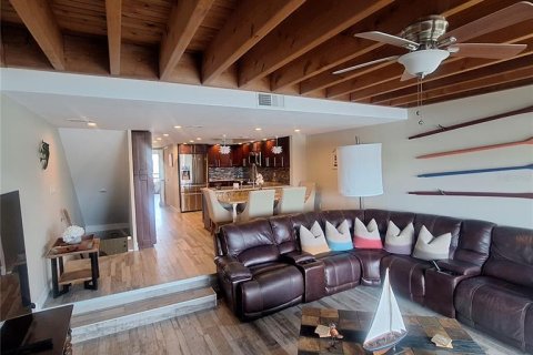 Condo in Tierra Verde, Florida, 2 bedrooms  № 1821381 - photo 26