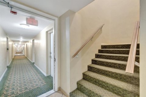 Condominio en alquiler en Fort Lauderdale, Florida, 2 dormitorios, 78.97 m2 № 2077784 - foto 22
