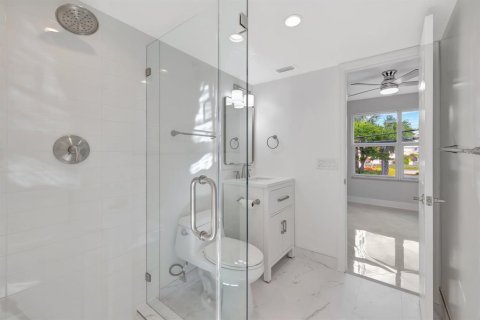 Condominio en alquiler en Fort Lauderdale, Florida, 2 dormitorios, 78.97 m2 № 2077784 - foto 15
