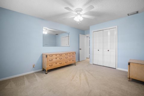 Condo in Boynton Beach, Florida, 2 bedrooms  № 2175960 - photo 21