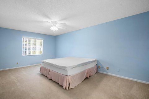 Condo in Boynton Beach, Florida, 2 bedrooms  № 2175960 - photo 23