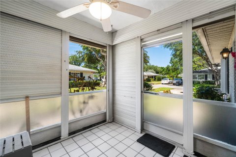 Condo in Boynton Beach, Florida, 2 bedrooms  № 2175960 - photo 30