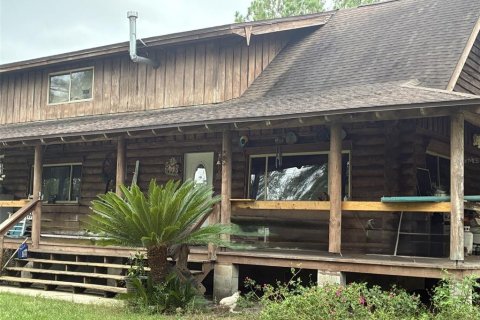 Casa en Umatilla, Florida 2 dormitorios, 125.23 m2 № 2385772