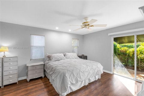 Casa en venta en Pompano Beach, Florida, 3 dormitorios, 144.93 m2 № 1977135 - foto 13