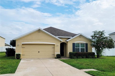 House in Ocala, Florida 4 bedrooms, 169.45 sq.m. № 2280563