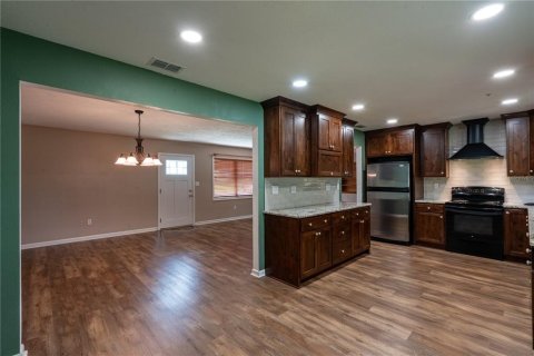 House in Lakeland, Florida 3 bedrooms, 153.38 sq.m. № 1782226 - photo 12