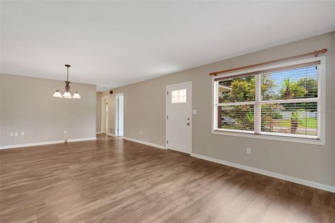House in Lakeland, Florida 3 bedrooms, 153.38 sq.m. № 1782226 - photo 4