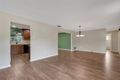 House in Lakeland, Florida 3 bedrooms, 153.38 sq.m. № 1782226 - photo 5