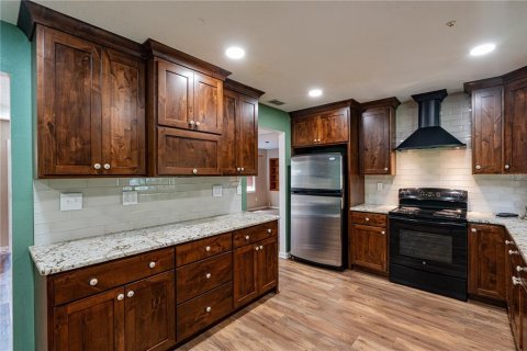 House in Lakeland, Florida 3 bedrooms, 153.38 sq.m. № 1782226 - photo 18