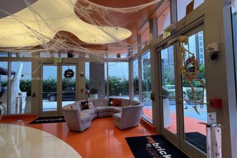 Condo in Miami, Florida  № 1964630 - photo 29