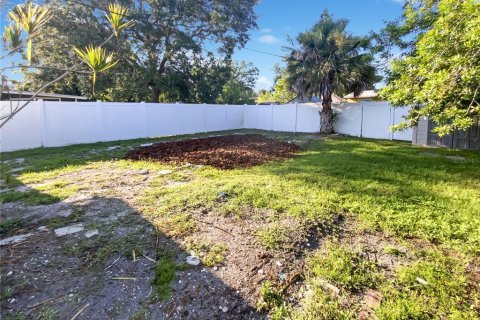 House in Pinellas Park, Florida 2 bedrooms, 99.13 sq.m. № 1741139 - photo 24