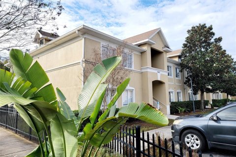 Condo in Riverview, Florida, 3 bedrooms № 2233582