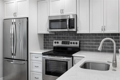 Copropriété à vendre à Dunedin, Floride: 2 chambres, 81.29 m2 № 1905350 - photo 4