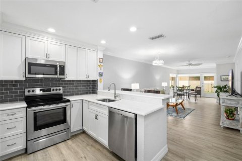 Copropriété à vendre à Dunedin, Floride: 2 chambres, 81.29 m2 № 1905350 - photo 2