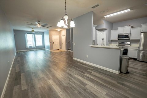 Adosado en venta en Kissimmee, Florida, 2 dormitorios, 169.08 m2 № 2204243 - foto 8