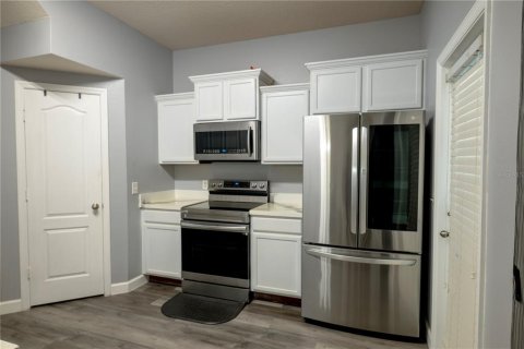 Adosado en venta en Kissimmee, Florida, 2 dormitorios, 169.08 m2 № 2204243 - foto 12