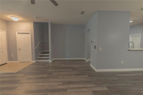 Adosado en venta en Kissimmee, Florida, 2 dormitorios, 169.08 m2 № 2204243 - foto 19