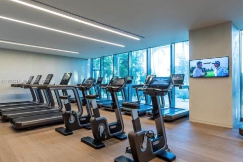 Condominio en alquiler en Miami, Florida, 2 dormitorios, 99.13 m2 № 1992338 - foto 15