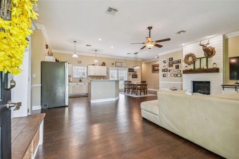 Casa en venta en Dade City, Florida, 4 dormitorios, 309.27 m2 № 1866405 - foto 7