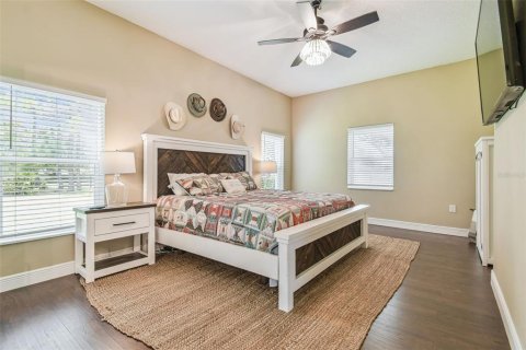 Casa en venta en Dade City, Florida, 4 dormitorios, 309.27 m2 № 1866405 - foto 17