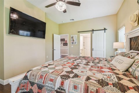 Casa en venta en Dade City, Florida, 4 dormitorios, 309.27 m2 № 1866405 - foto 18