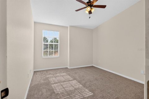 Townhouse in Tarpon Springs, Florida 2 bedrooms, 128.02 sq.m. № 2157387 - photo 25