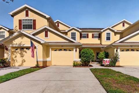 Townhouse in Tarpon Springs, Florida 2 bedrooms, 128.02 sq.m. № 2157387