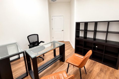 Immobilier commercial à louer à Kissimmee, Floride: 125.42 m2 № 2406652 - photo 13