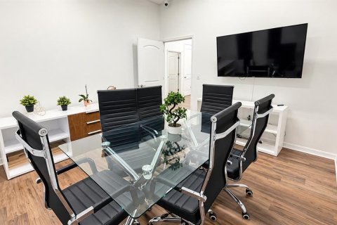 Immobilier commercial à louer à Kissimmee, Floride: 125.42 m2 № 2406652 - photo 6