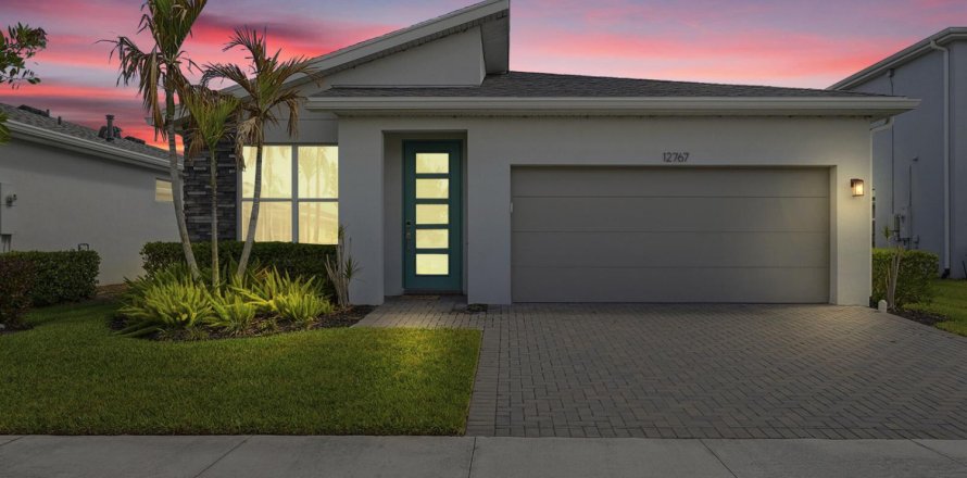 Casa en Port St. Lucie, Florida 4 dormitorios, 185.62 m2 № 2426767