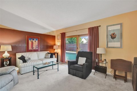 Casa en venta en Lauderhill, Florida, 3 dormitorios, 151.62 m2 № 2010782 - foto 16