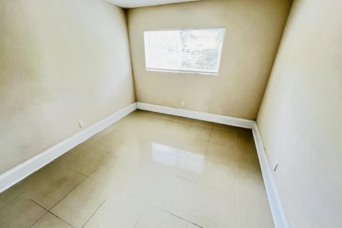 Appartement à louer à Fort Lauderdale, Floride: 2 chambres, 88.26 m2 № 2410866 - photo 5
