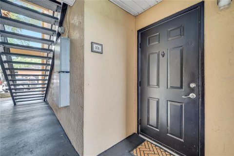 Copropriété à vendre à Orlando, Floride: 2 chambres, 93.18 m2 № 1733558 - photo 18