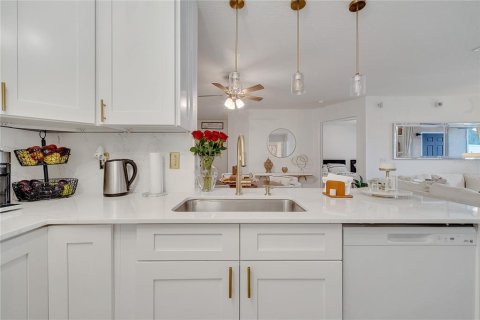 Copropriété à vendre à Orlando, Floride: 2 chambres, 93.18 m2 № 1733558 - photo 29