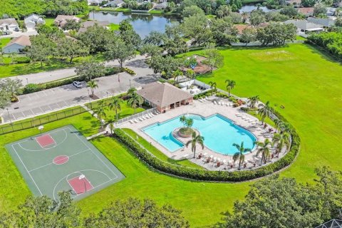 House in Bradenton, Florida 3 bedrooms, 151.99 sq.m. № 1825248 - photo 5