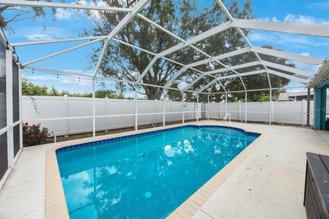 House in Bradenton, Florida 3 bedrooms, 151.99 sq.m. № 1825248 - photo 13