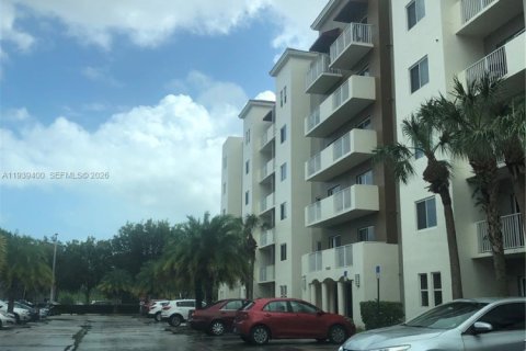 Купить кондоминиум в Катлер-Бей, Флорида 1 спальня, 58.06м2, № 2005890 - фото 11