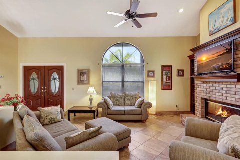 Casa en alquiler en St. Lucie, Florida, 3 dormitorios, 221.01 m2 № 2247616 - foto 8