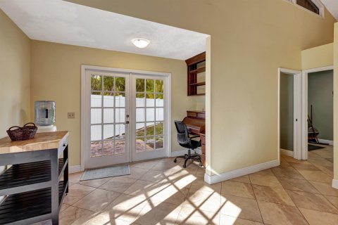 Casa en alquiler en St. Lucie, Florida, 3 dormitorios, 221.01 m2 № 2247616 - foto 17