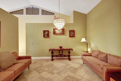 Casa en alquiler en St. Lucie, Florida, 3 dormitorios, 221.01 m2 № 2247616 - foto 6