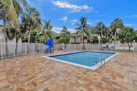 Copropriété à louer à Doral, Floride: 2 chambres, 98.48 m2 № 1965186 - photo 22