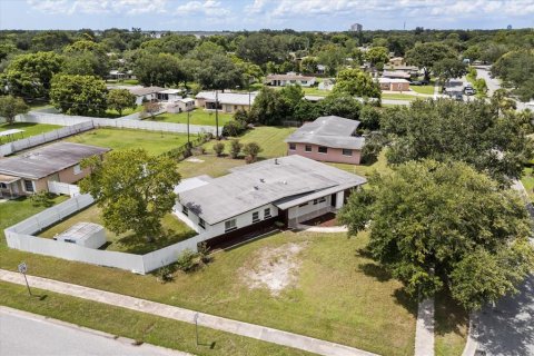 House in Orlando, Florida 3 bedrooms, 157.19 sq.m. № 1837750 - photo 29