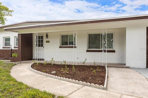 House in Orlando, Florida 3 bedrooms, 157.19 sq.m. № 1837750 - photo 27
