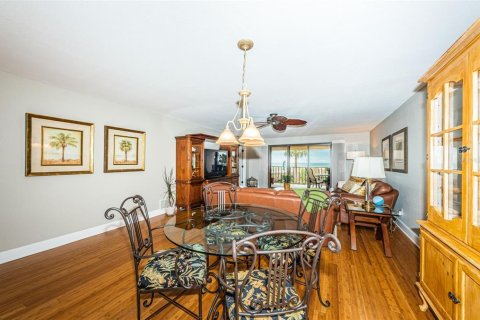 Copropriété à vendre à Saint Pete Beach, Floride: 2 chambres, 144 m2 № 1782822 - photo 9