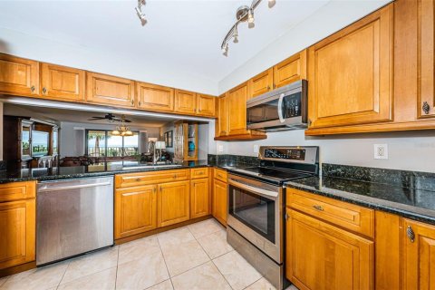 Copropriété à vendre à Saint Pete Beach, Floride: 2 chambres, 144 m2 № 1782822 - photo 5