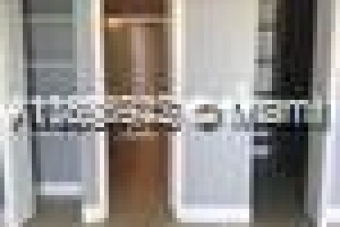 Condo in North Miami, Florida, 1 bedroom № 2060192 - photo 12