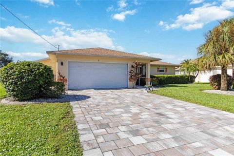 Casa en alquiler en Rotonda, Florida, 2 dormitorios, 158.12 m2 № 1914084 - foto 2