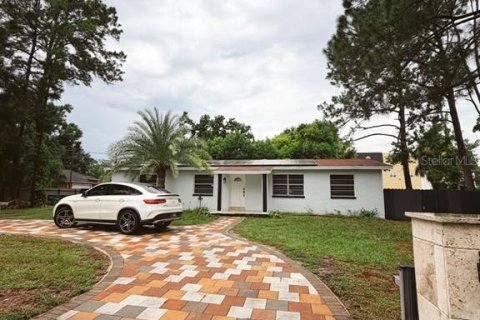 Villa ou maison à vendre à Tampa, Floride: 3 chambres, 124.86 m2 № 2259331 - photo 10