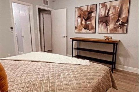 Villa ou maison à vendre à Tampa, Floride: 3 chambres, 124.86 m2 № 2259331 - photo 6