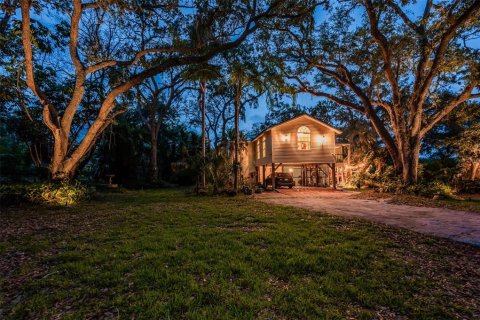 Casa en venta en Palm Harbor, Florida, 2 dormitorios, 171.31 m2 № 1684995 - foto 11